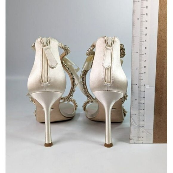 Badgley Mischka Women's Nayeli Drama Heel Sandals Ivory Satin Size 7.5 MSRP $285 - Picture 10 of 12